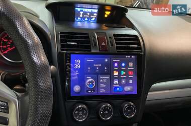 Внедорожник / Кроссовер Subaru Forester 2015 в 