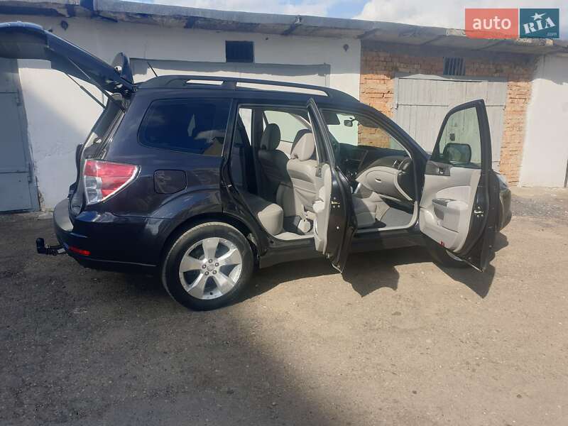 Позашляховик / Кросовер Subaru Forester 2008 в Трускавці