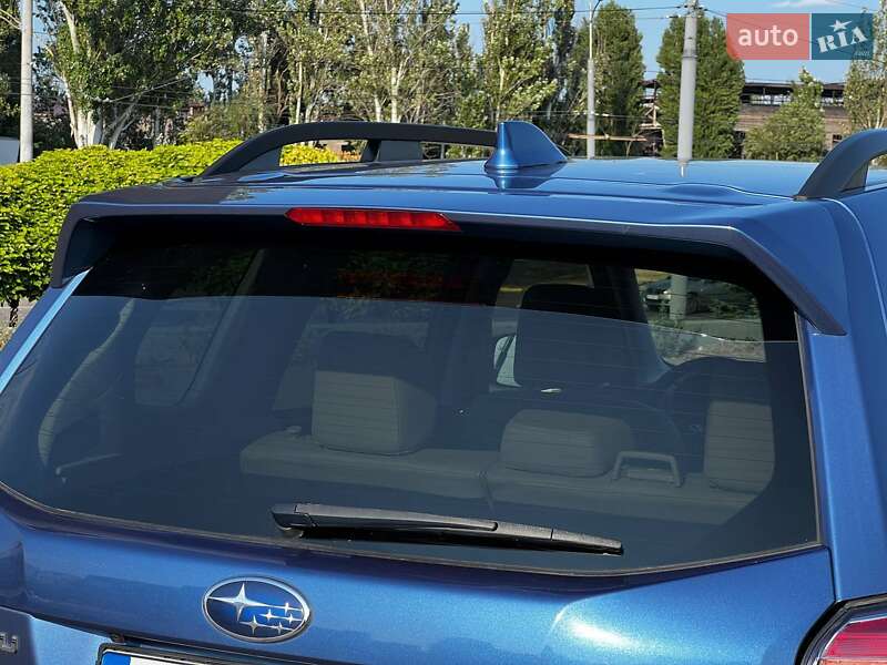 Внедорожник / Кроссовер Subaru Forester 2016 в Днепре
