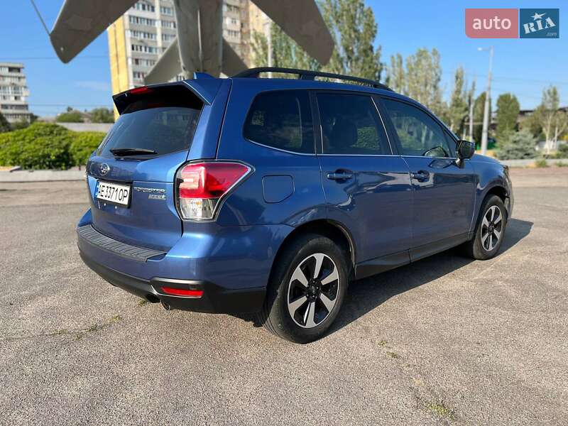 Внедорожник / Кроссовер Subaru Forester 2016 в Днепре