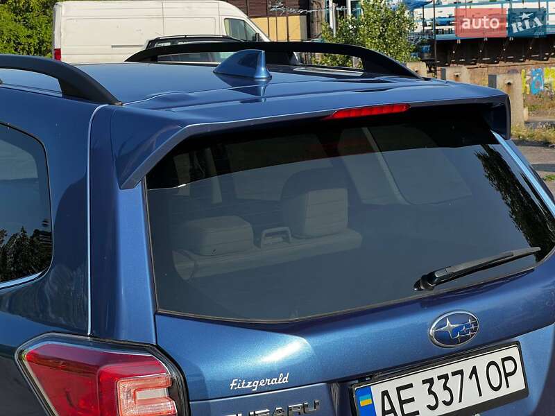 Внедорожник / Кроссовер Subaru Forester 2016 в Днепре