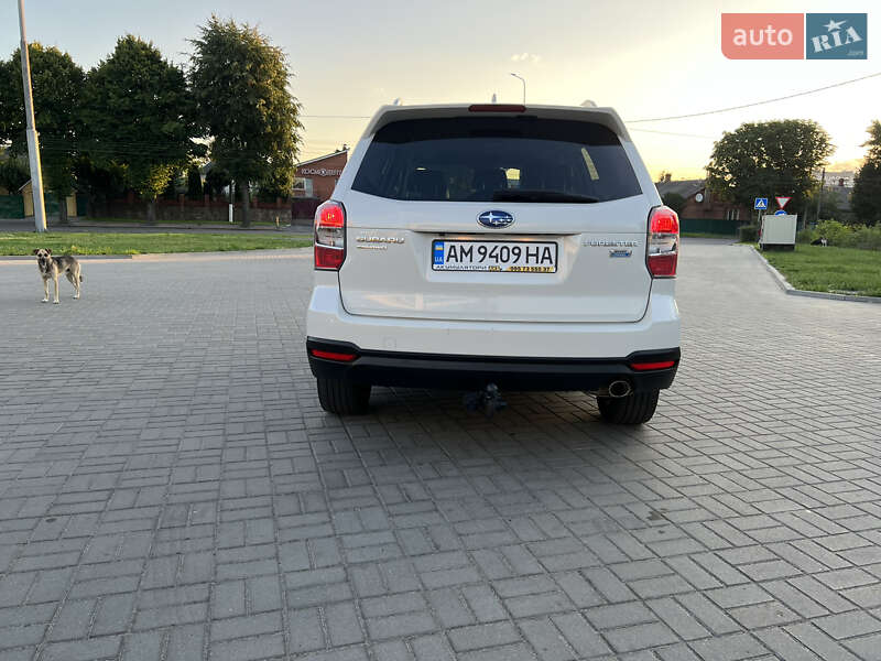Позашляховик / Кросовер Subaru Forester 2015 в Житомирі