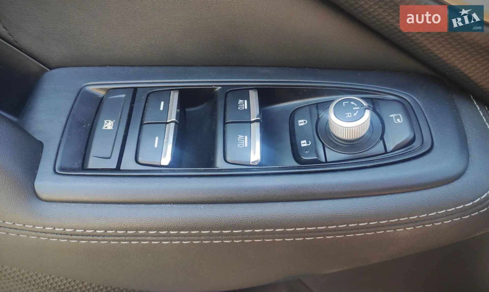 2018 Subaru Forester - мініатюра 25