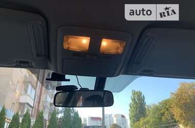 Позашляховик / Кросовер Subaru Forester 2013 в 