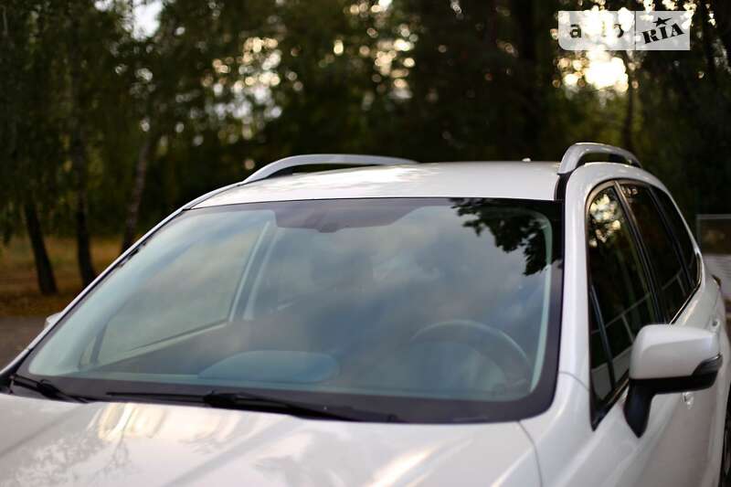 Внедорожник / Кроссовер Subaru Forester 2017 в Киеве