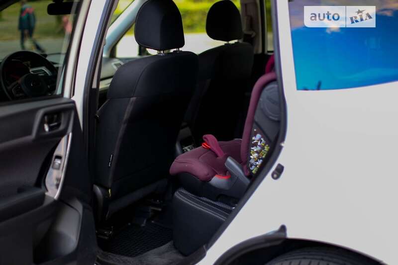 Внедорожник / Кроссовер Subaru Forester 2017 в Киеве