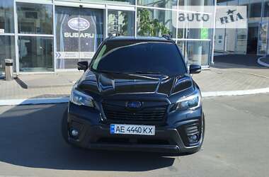 Позашляховик / Кросовер Subaru Forester 2021 в 
