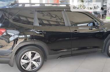 Позашляховик / Кросовер Subaru Forester 2021 в 