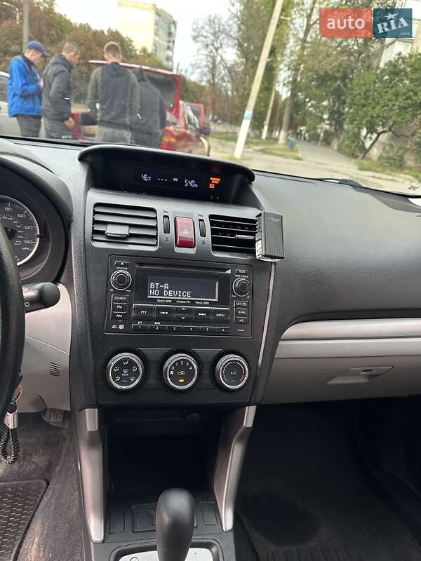 Внедорожник / Кроссовер Subaru Forester 2013 в Харькове