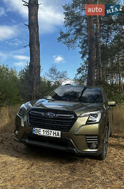 Внедорожник / Кроссовер Subaru Forester 2022 в Южном