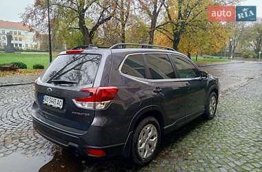 Внедорожник / Кроссовер Subaru Forester 2023 в Ужгороде