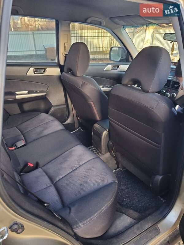Внедорожник / Кроссовер Subaru Forester 2008 в Черновцах