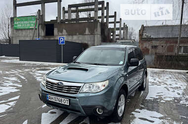 Позашляховик / Кросовер Subaru Forester 2010 в Києві