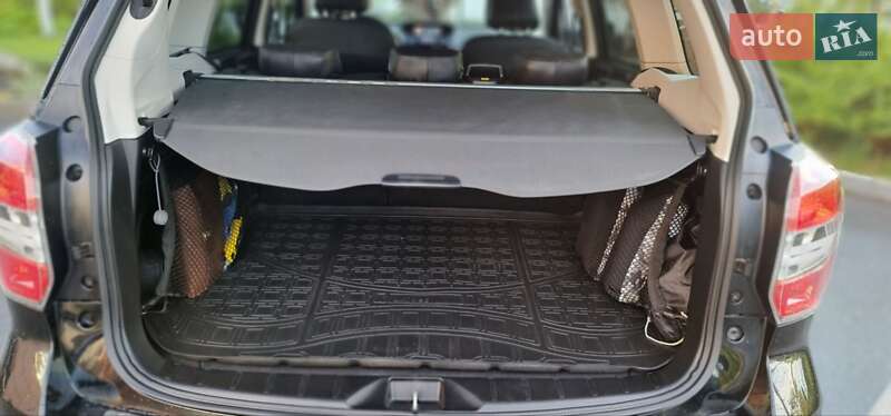 Внедорожник / Кроссовер Subaru Forester 2013 в Днепре