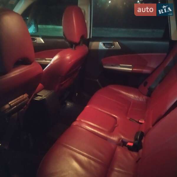 Внедорожник / Кроссовер Subaru Forester 2010 в Ивано-Франковске
