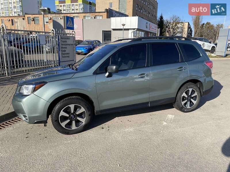 Внедорожник / Кроссовер Subaru Forester 2017 в Полтаве