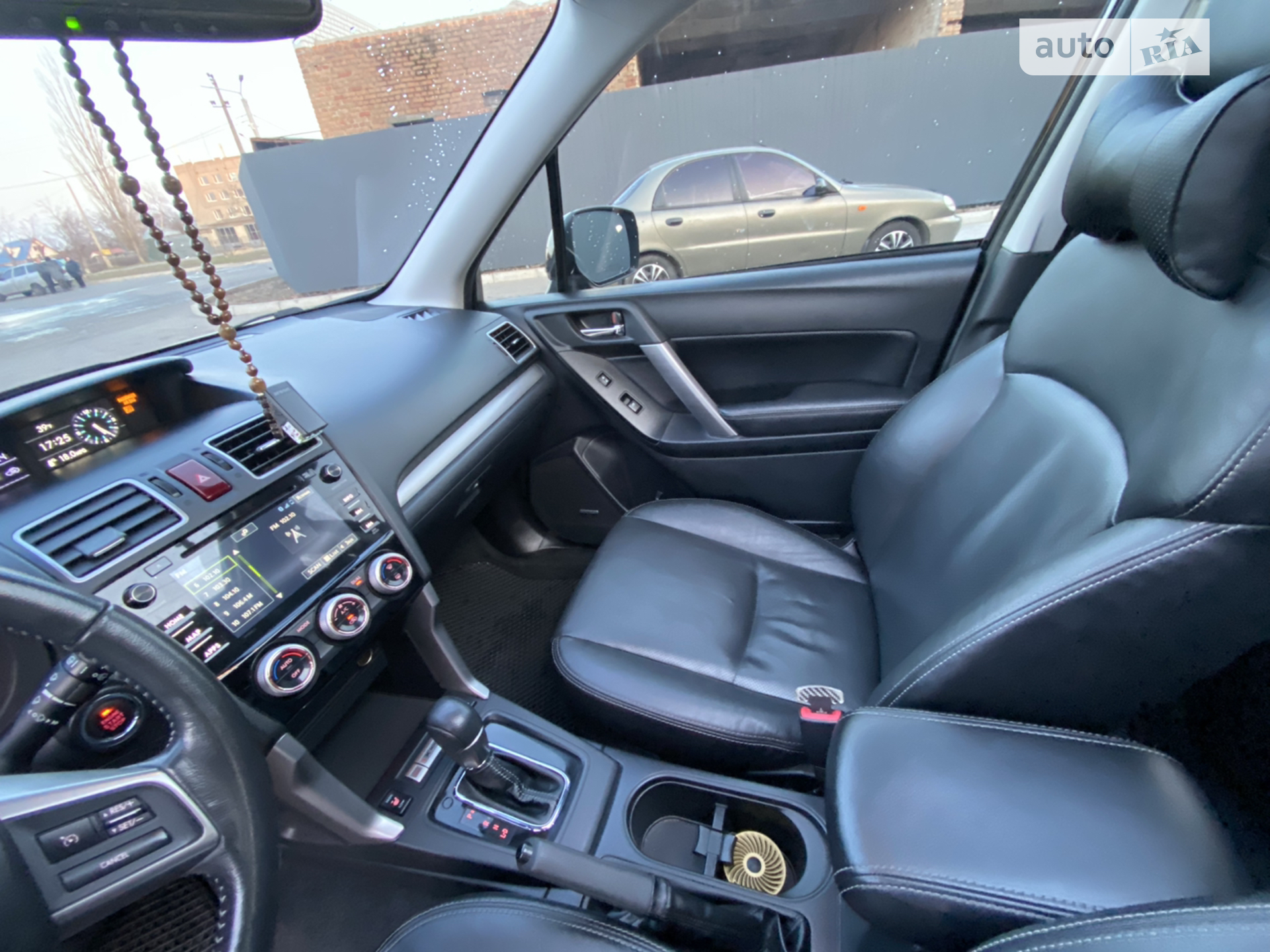 2016 Subaru Forester - мініатюра 15