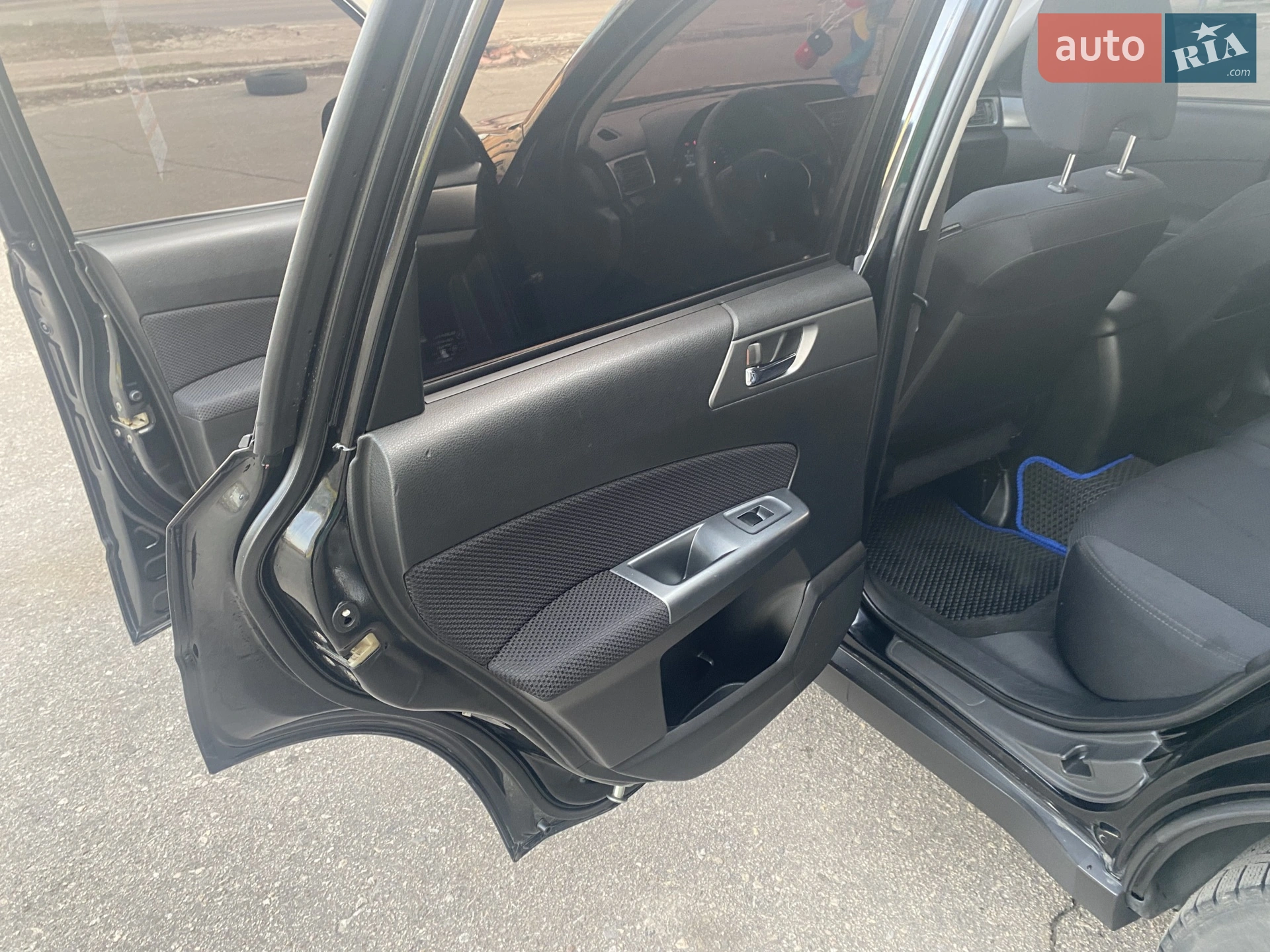 2011 Subaru Forester - мініатюра 9