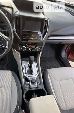 Позашляховик / Кросовер Subaru Forester 2019 в Києві