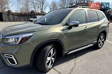 Позашляховик / Кросовер Subaru Forester 2018 в Дніпрі