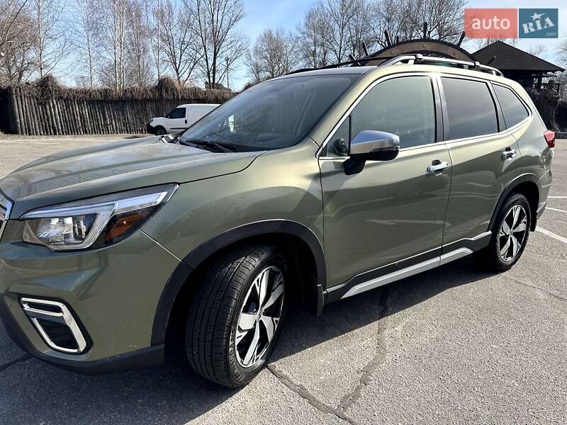 Внедорожник / Кроссовер Subaru Forester 2018 в Днепре