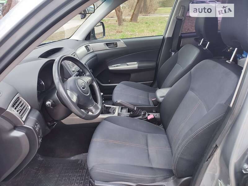 Внедорожник / Кроссовер Subaru Forester 2010 в Ровно