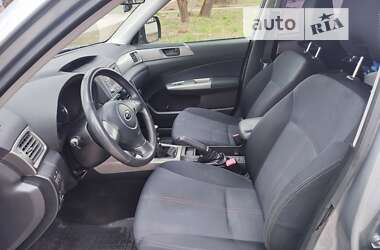 Внедорожник / Кроссовер Subaru Forester 2010 в 