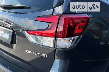 Внедорожник / Кроссовер Subaru Forester 2020 в Ровно