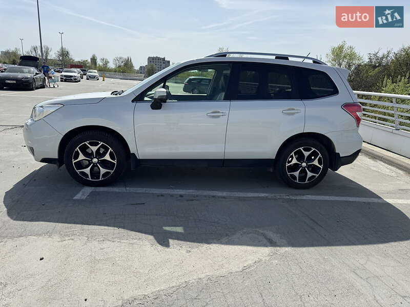 Внедорожник / Кроссовер Subaru Forester 2013 в Киеве