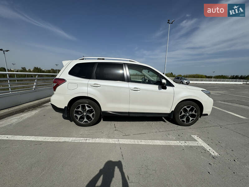 Внедорожник / Кроссовер Subaru Forester 2013 в Киеве