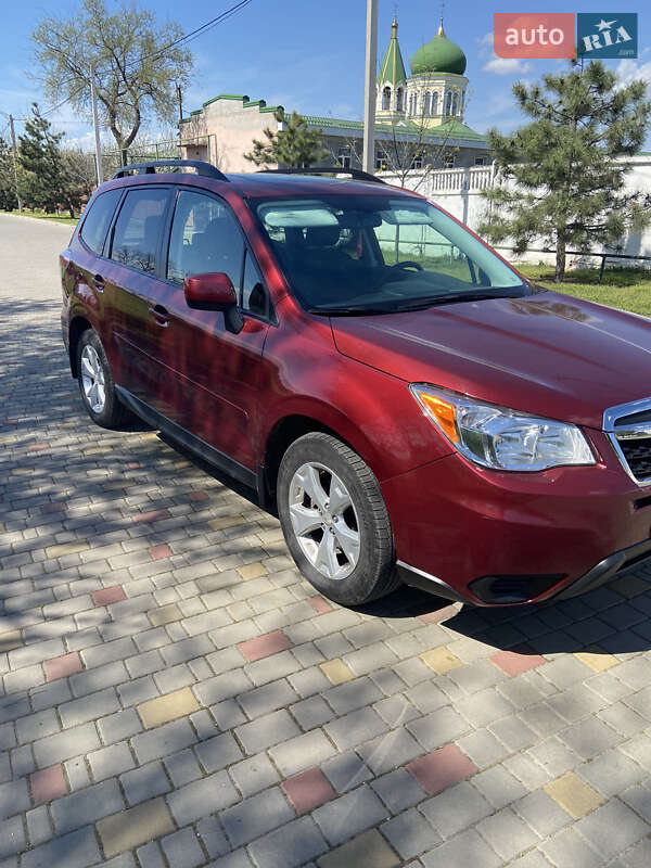 Внедорожник / Кроссовер Subaru Forester 2015 в Измаиле