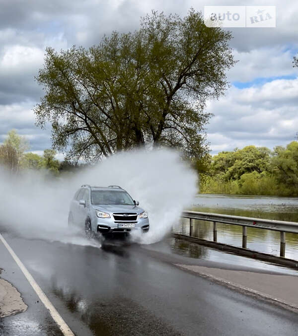 Позашляховик / Кросовер Subaru Forester 2016 в Шостці