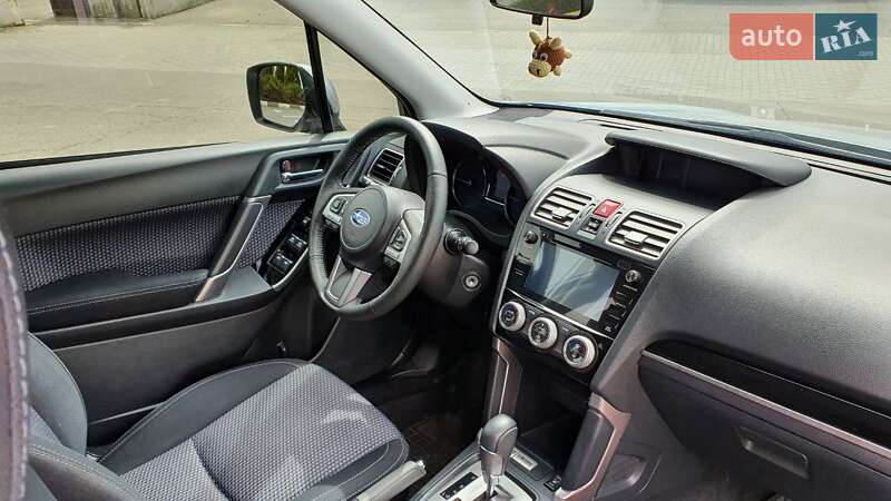 Внедорожник / Кроссовер Subaru Forester 2016 в Харькове