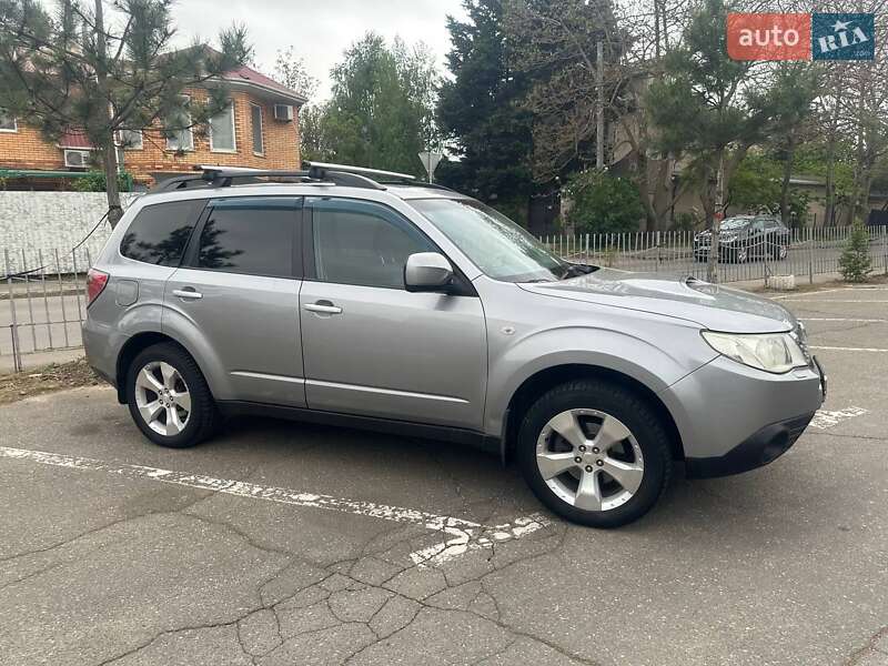 Внедорожник / Кроссовер Subaru Forester 2010 в Одессе