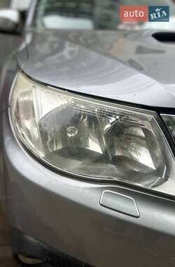 Внедорожник / Кроссовер Subaru Forester 2010 в 