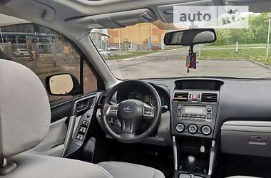 Внедорожник / Кроссовер Subaru Forester 2014 в Днепре