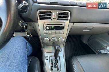 Внедорожник / Кроссовер Subaru Forester 2006 в Киеве