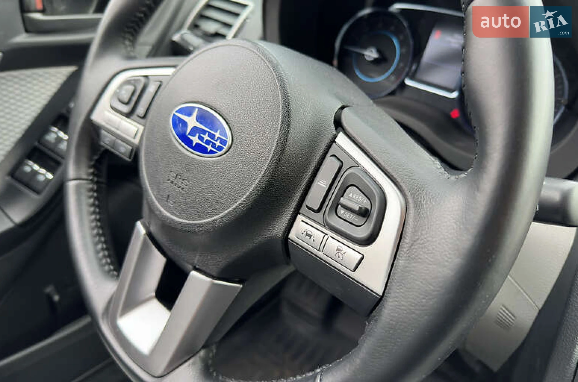 2017 Subaru Forester - мініатюра 9