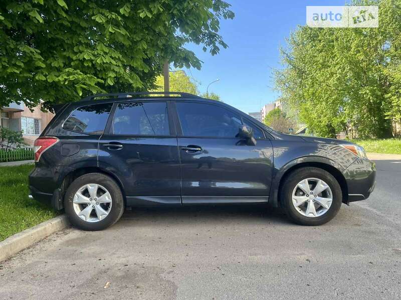Позашляховик / Кросовер Subaru Forester 2014 в Черкасах