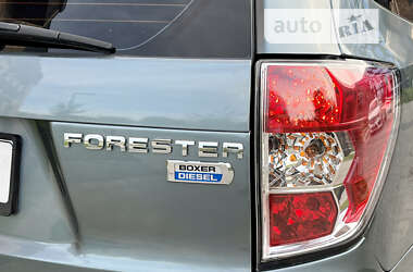 Позашляховик / Кросовер Subaru Forester 2010 в Івано-Франківську