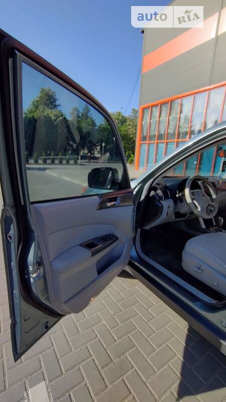 Внедорожник / Кроссовер Subaru Forester 2011 в Ужгороде