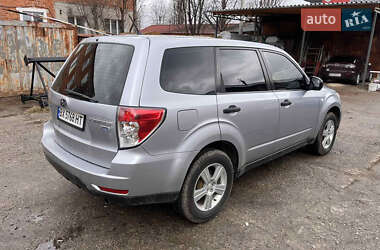 Внедорожник / Кроссовер Subaru Forester 2012 в 