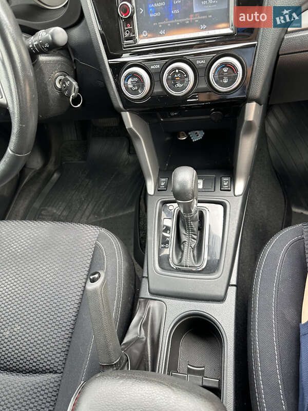 Внедорожник / Кроссовер Subaru Forester 2014 в Львове