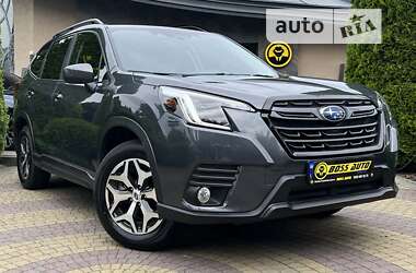 Внедорожник / Кроссовер Subaru Forester 2022 в Львове