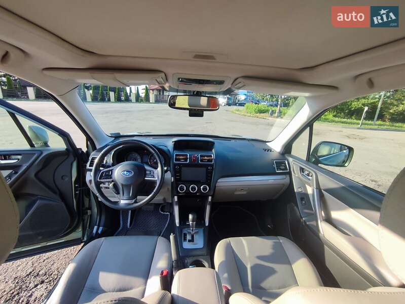 Subaru Forester 2015