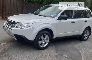 Позашляховик / Кросовер Subaru Forester 2011 в Харкові