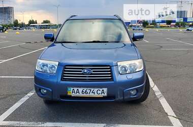 Внедорожник / Кроссовер Subaru Forester 2006 в Киеве