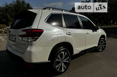 Внедорожник / Кроссовер Subaru Forester 2022 в Днепре