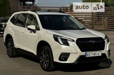 Внедорожник / Кроссовер Subaru Forester 2022 в Днепре