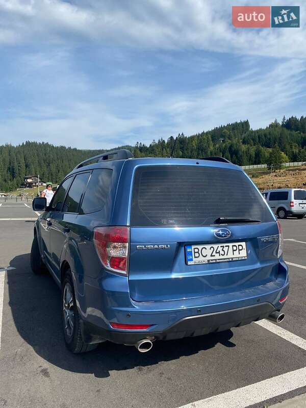 Внедорожник / Кроссовер Subaru Forester 2008 в Львове